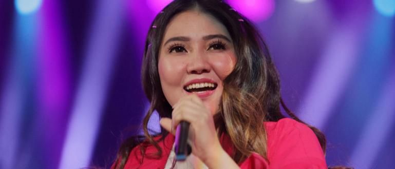 2021 年 75 多首最新和最受欢迎的 Dangdut 歌曲，拉动 Semongko 姐姐！