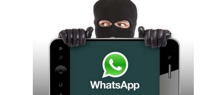 No pensis! Aquestes són 5 maneres en què els pirates informàtics difonen virus perillosos a través de WhatsApp