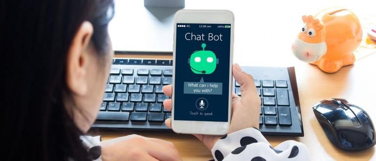 5 Unique Chatbots on Android for Lonely Singles
