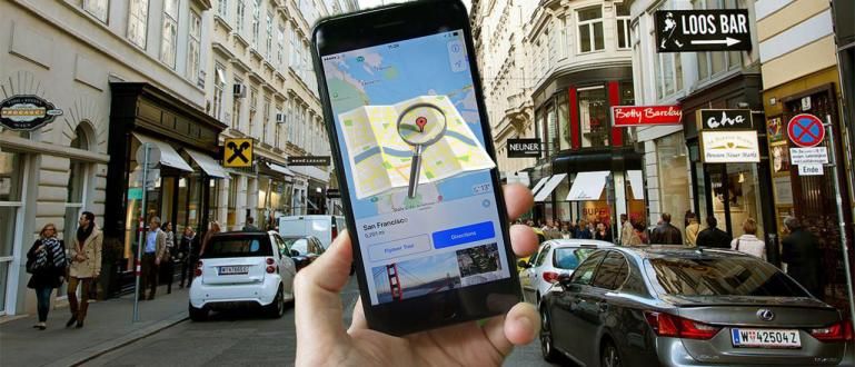 How to Share Location Via WA, Google Maps, LINE, Facebook, and More | Complete!